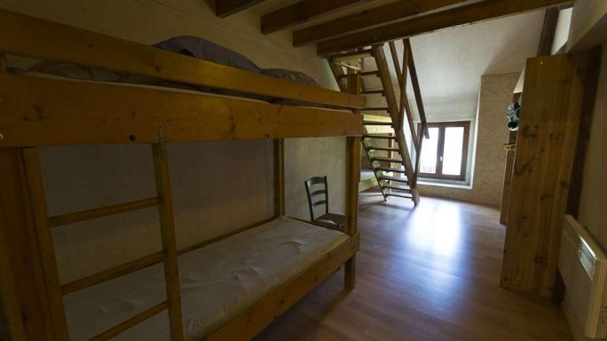 Chambre avec mezzanine